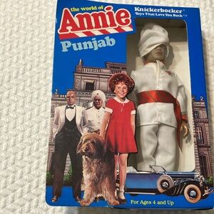 Vintage The World of Annie Punjab Knickerbocker Toys